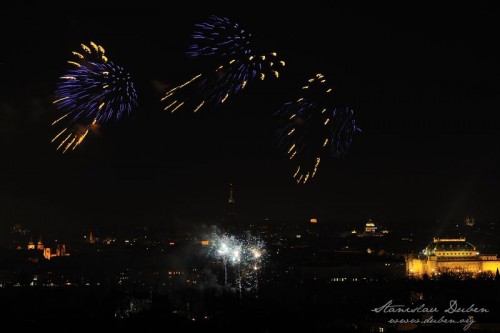 novorocni-ohnostroj-2013-Praha-01