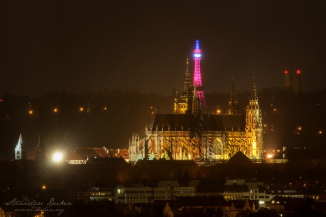 Prague-PrayForParis-02